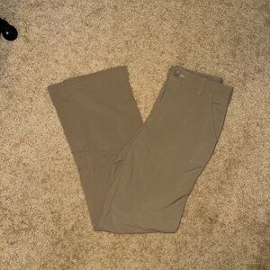 Under Armour Men's Khaki Golf Pants